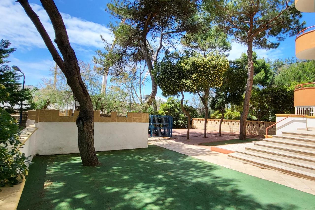Luxury Suites & Apartment Con Accesso Alla Spiaggia E Parcheggio Privato - Vista Mare Lido Conchiglia ภายนอก รูปภาพ