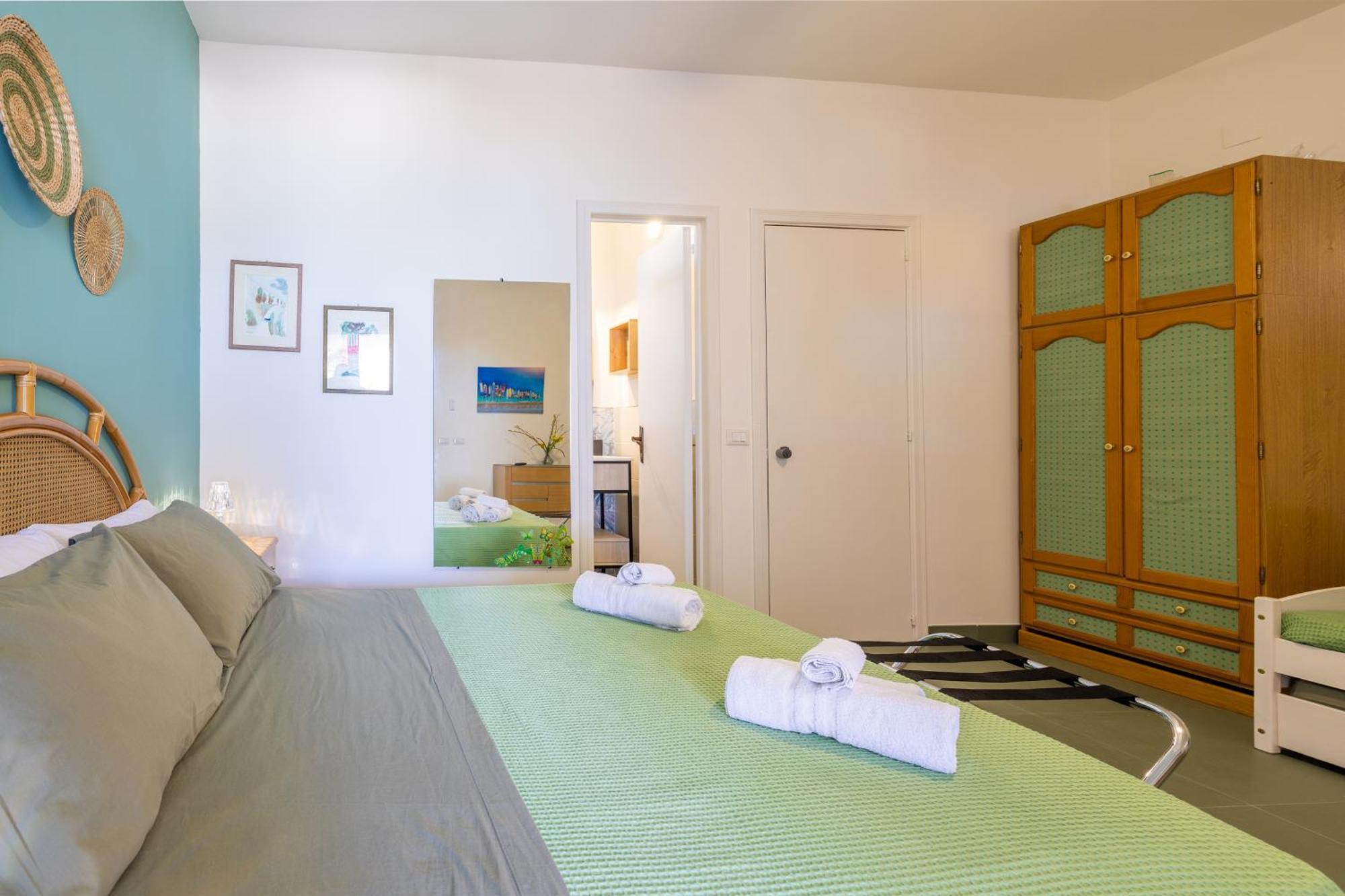 Luxury Suites & Apartment Con Accesso Alla Spiaggia E Parcheggio Privato - Vista Mare Lido Conchiglia ห้อง รูปภาพ